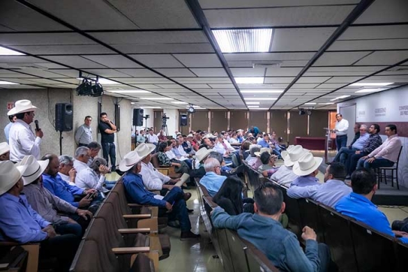 Rocha recibe el respaldo del Consejo Estatal de Desarrollo Rural Sustentable para negociar el mejor precio posible del maíz