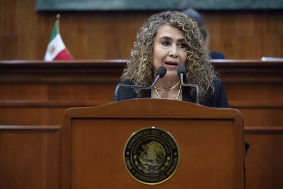 Urgen acciones para proteger la libertad de expresión; PAS y PRI 