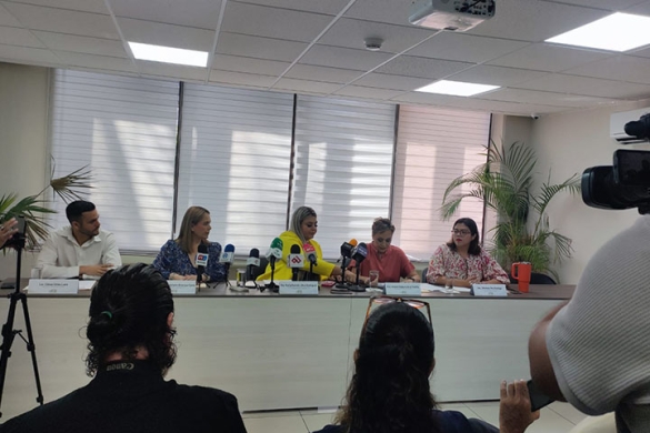 Realizan la conferencia magistral denominada 