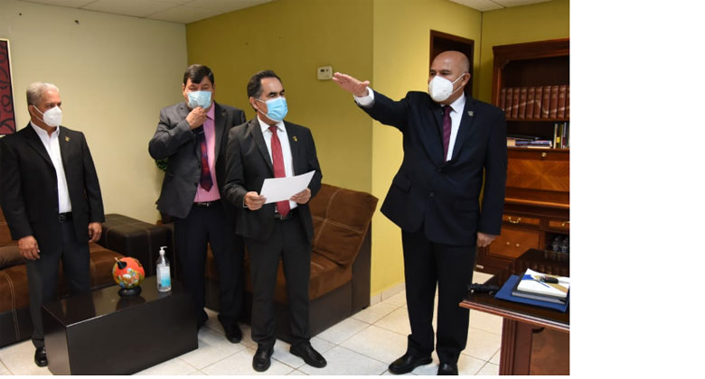 rector uas da a