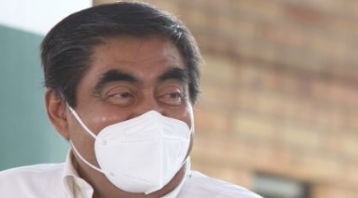 inicia vacunación puebla